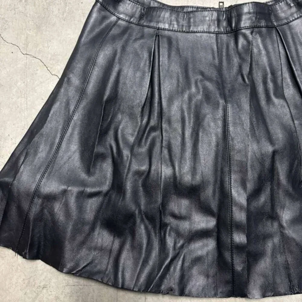 Forever 21 black M short skirt